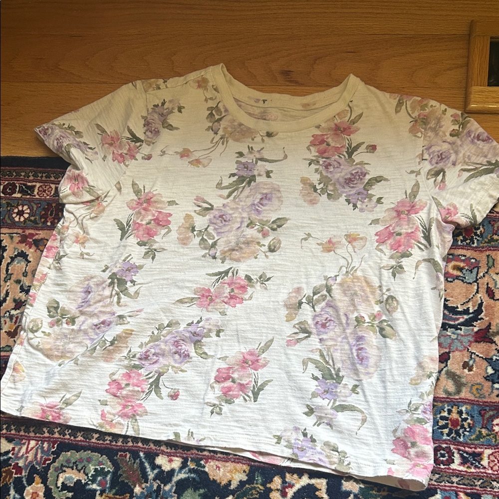 Gap x Love Shack Fancy 🩷 Floral Print Women's tshirt